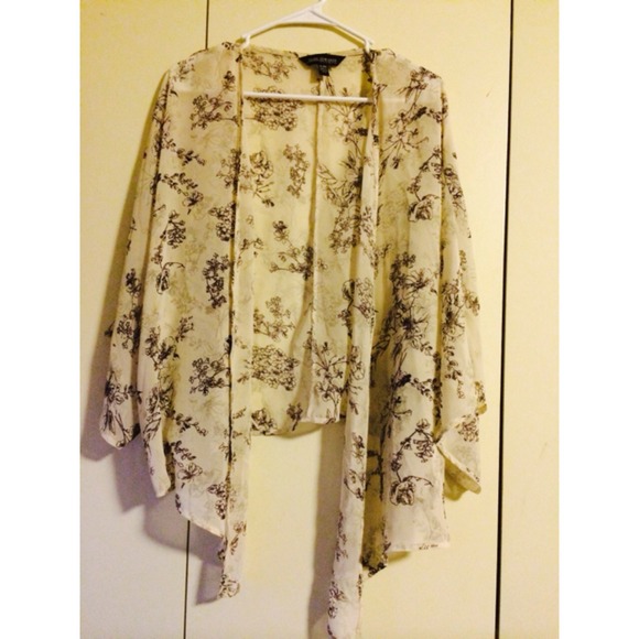 Kimono Style chiffon coverup/shaw