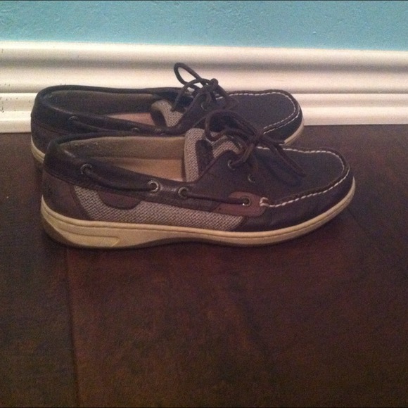 Brown leather Sperrys!