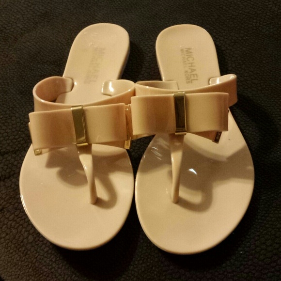 Michael kor sandal