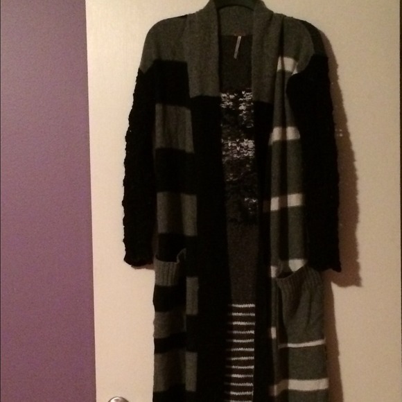 Free people robe sweater.
