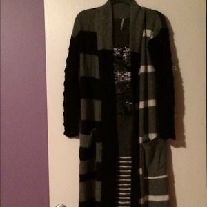 Free people robe sweater.