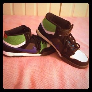 Nike SB dunk 6.0's. Size 15. Barely worn.