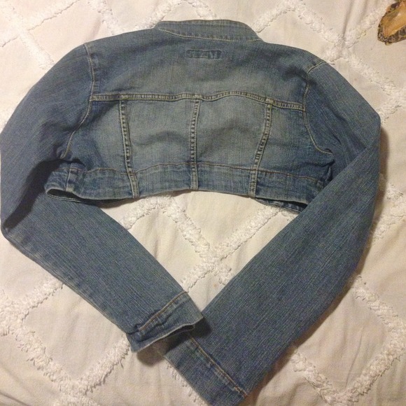 Jean short jacket - Picture 2 of 2