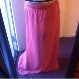 Maxi skirt.
