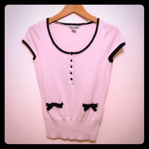 NWOT H&M Sweater Top