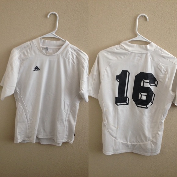 $10 pp Adidas 16 shirt