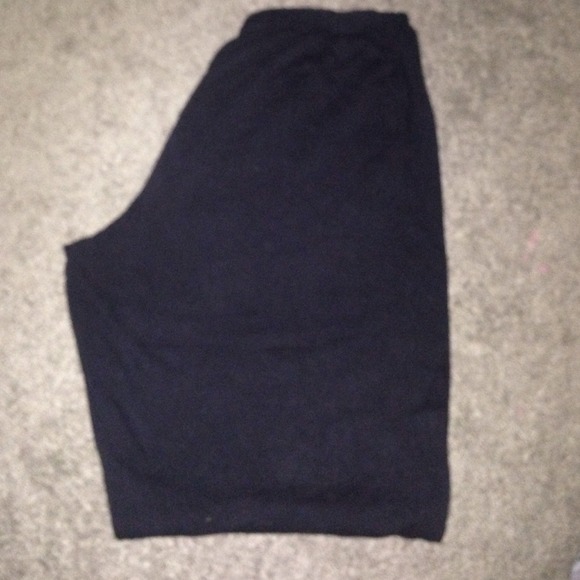 Black leggings