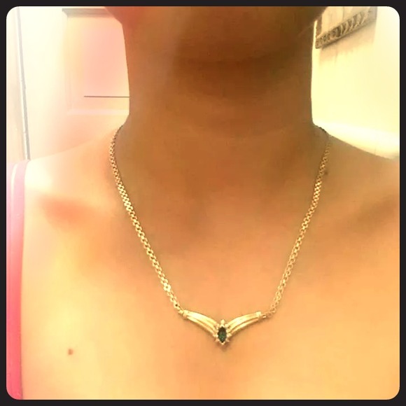 Solid 14k gold necklace...