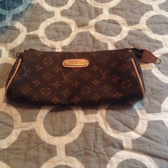 Louis Vuitton inspired pouchette