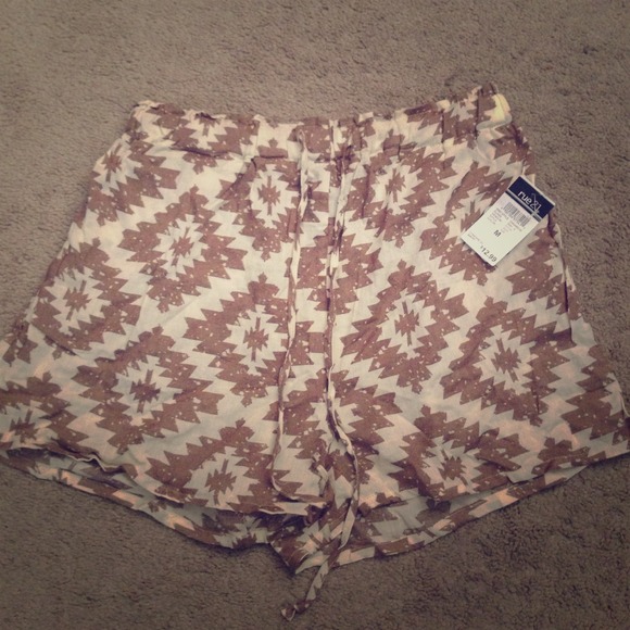 Aztec drawstring shorts