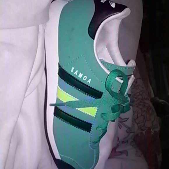Sneakers - Picture 1 of 2