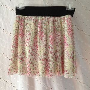 Apostrophe floral skirt