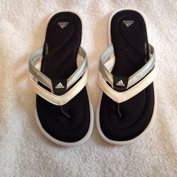 Adidas flip flops