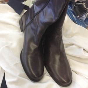 Tall boots size 10