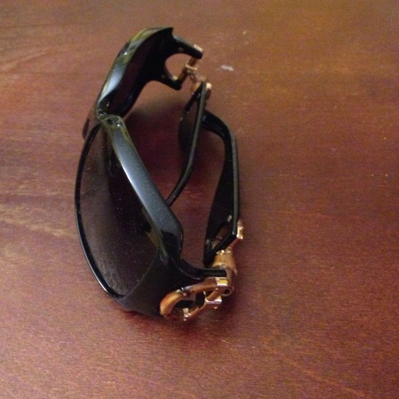 Gucci sunglasses - Picture 3 of 3