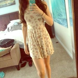 Brandy Melville floral dress!