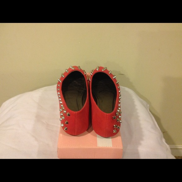 New Beautiful Flats🎉🎉HP🎉🎉 - Picture 4 of 4