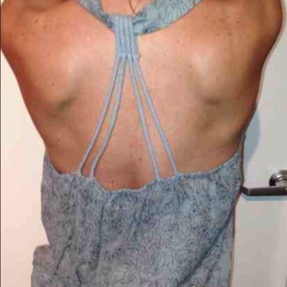 Trendy Boho Floral Tank - Picture 2 of 4