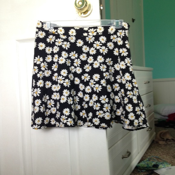 Daisy Skater Skirt
