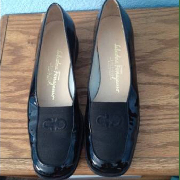 SALVATORE FERRAGAMO SHOES