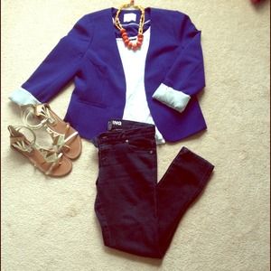 Blue 3/4 sleeve jacket