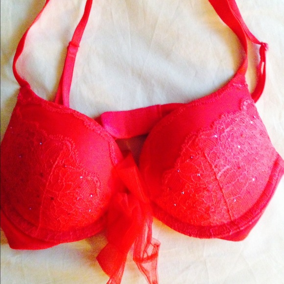 Victoria secret gemed push up bra