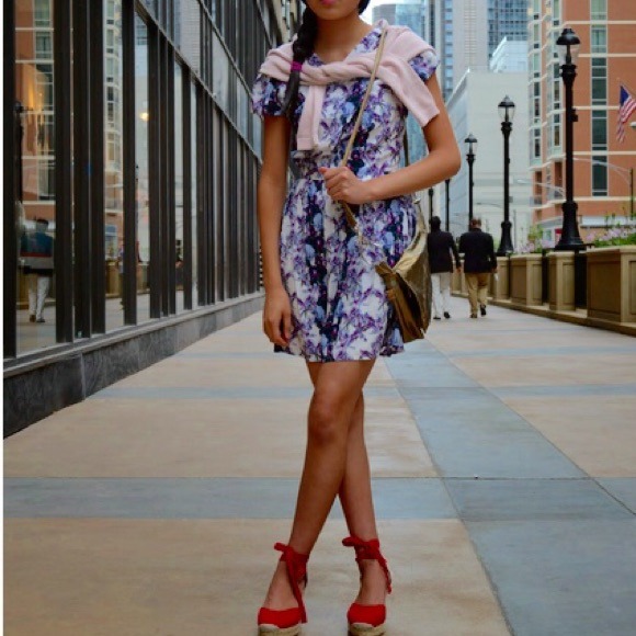 Topshop Dresses & Skirts - HP🎉🎊[topshop] purple iris floral skater dress