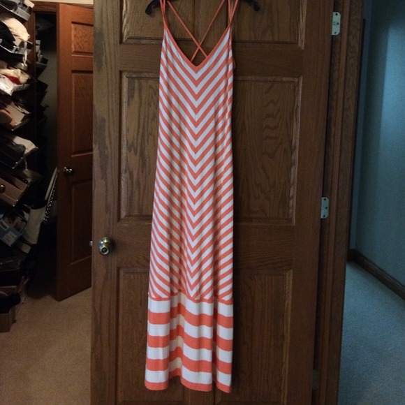 Banana Republic coral and white maxi dress