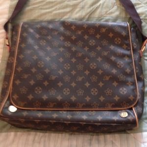 Laptop bag
