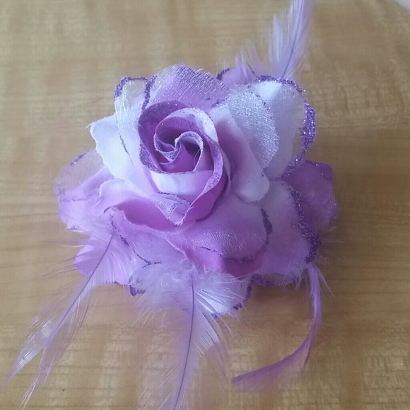 Flower hair clip