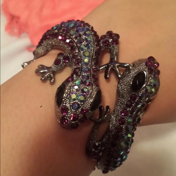 Lizard Gemstone Statement Bracelet!