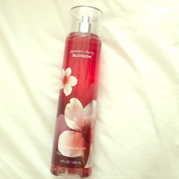Full sized B&BW Japanese Cherry Blossom