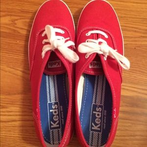 Red keds