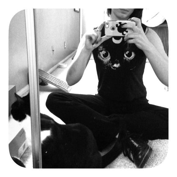 🚫SOLD Brandy Melville Black Cat Luna Muscle Tank