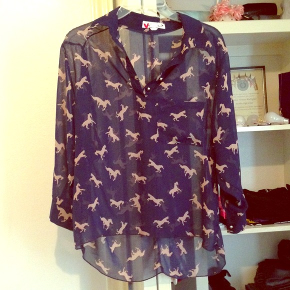 Dressy shirt with horses