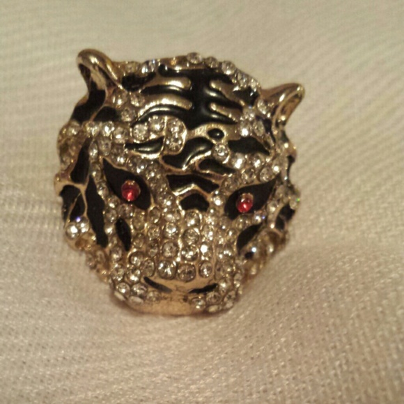 Tiger's Head Ring!
