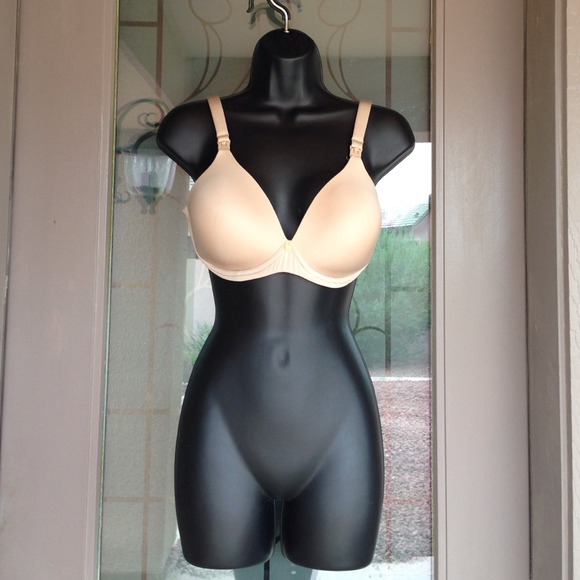 SOLD!!! Nursing bra bundle size 34DD