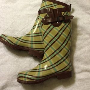 Cute Plaid Rainboots