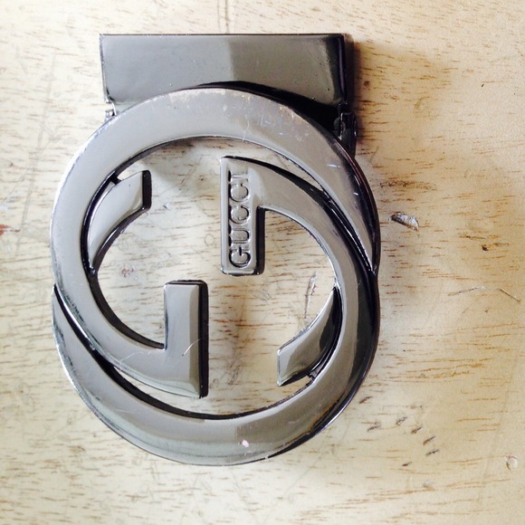 Belt buckle