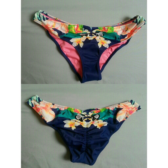 VS swim bottoms (HOLD)