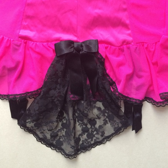 Lingerie set - Picture 3 of 4