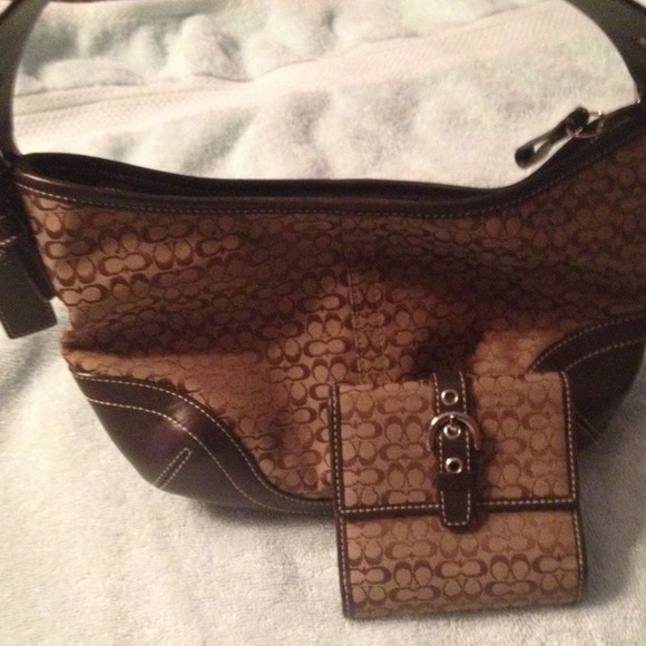 Authentic Coach purse and wallet