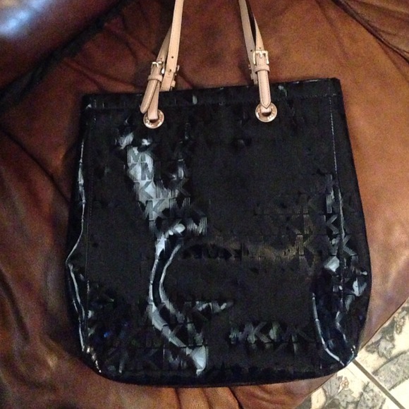 Michael kors tote
