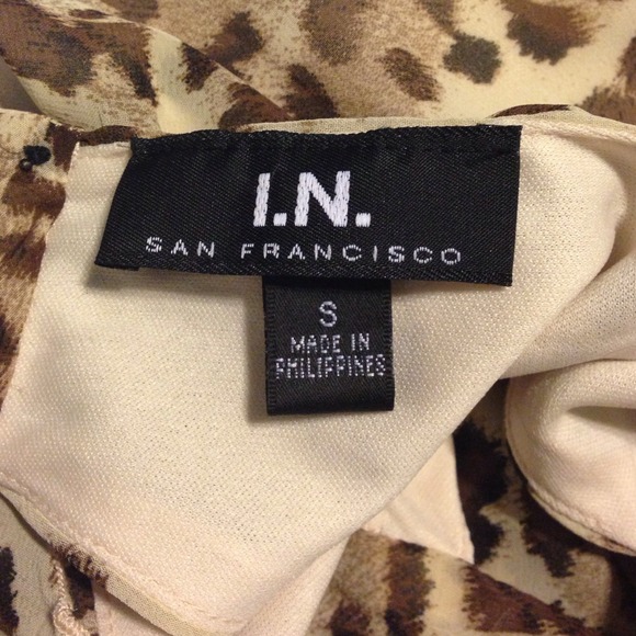 Leopard print top - Picture 2 of 2