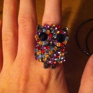 Bling owl ring