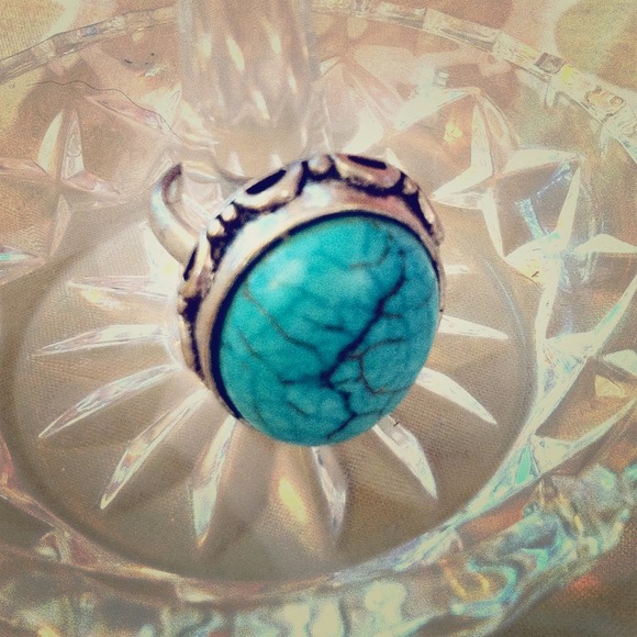 Lucky Brand Jewelry - Turquoise Large Ring