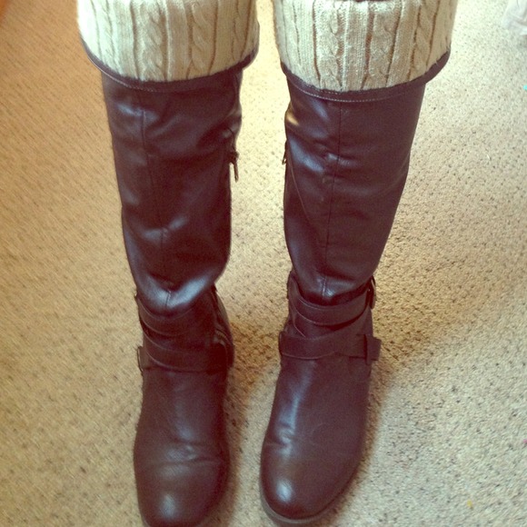 Riding boots