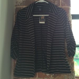 Living doll Black and Tan blazer size small