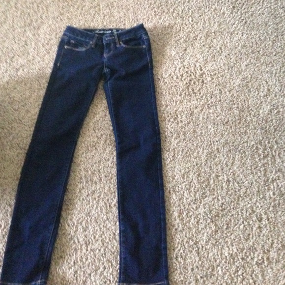 Dark wash ae skinny jeans