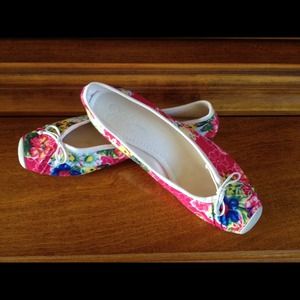🔴SOLD🔴Jessica Simpson ballet flats